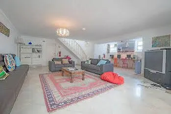 Blue Boutique Hostel & Suites Estoril