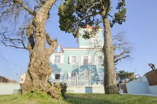 Blue Boutique Hostel & Suites Estoril 0*,