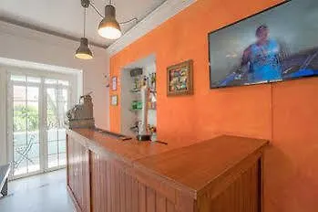 Blue Boutique Hostel & Suites Estoril