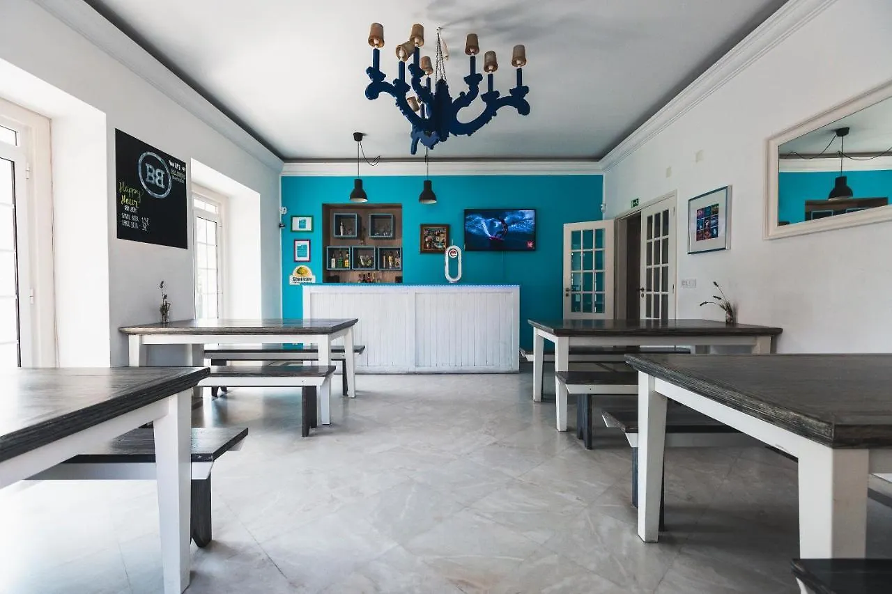Blue Boutique Hostel & Suites Estoril